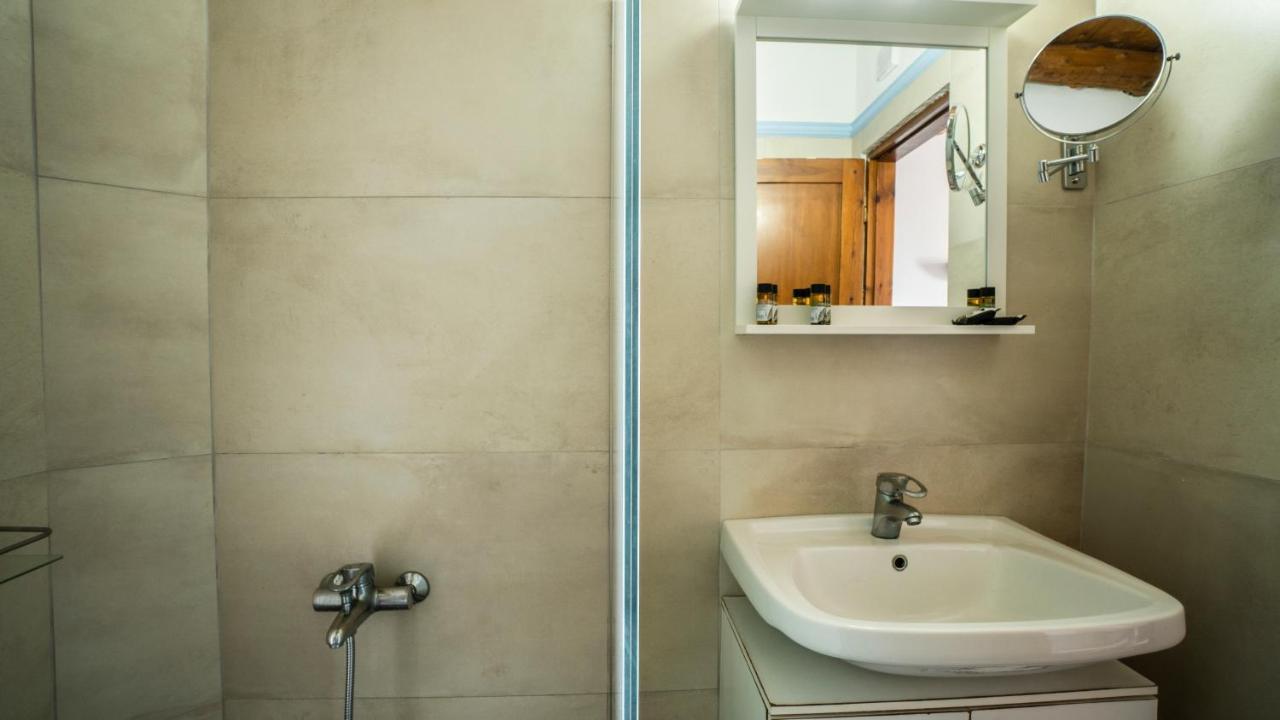 Villa Niki Loutrón Ngoại thất bức ảnh